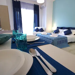 taormina-studio-apartments.sicilyhotelsitaly.net/